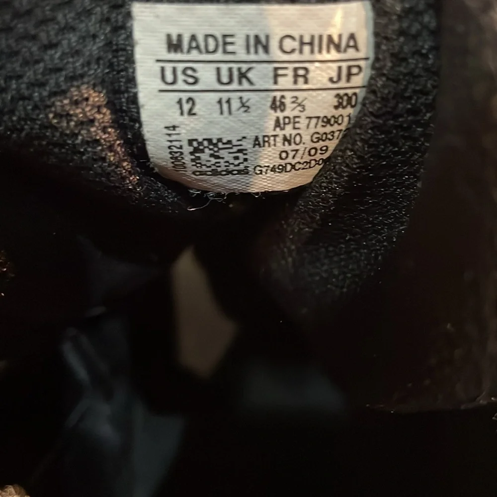 Adidas tyrint V - Picture 5 of 8